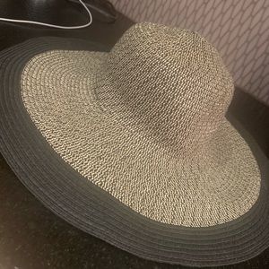 Floppy Oversized Hat Tan Black Wide Brim